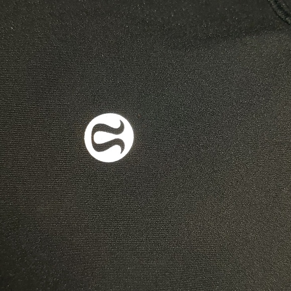 COPY - Lululemon Wunder Under Crop (Hi-Rise) *Full-On Luxtreme 21", Black, Size… - Picture 8 of 10